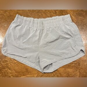 GAP Women's Light Gray Athletic Shorts